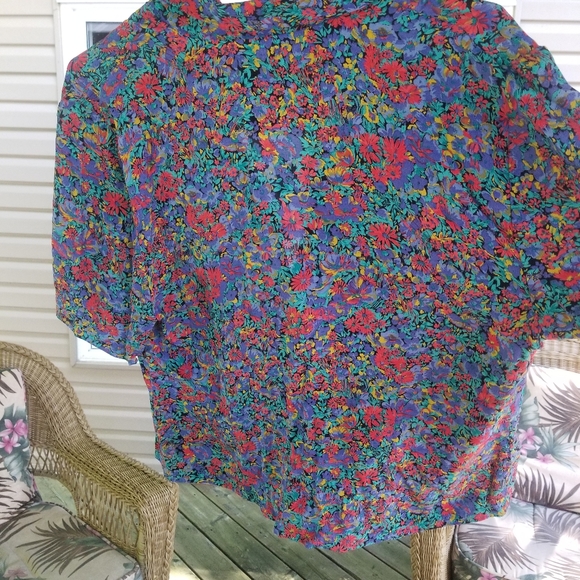 Vintage flower blouse - Picture 3 of 4